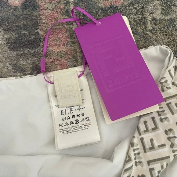 FENDI X SKIMS White Reversible Bikini Bottom NWT New swimwear bathing suit - Picture 4 of 7